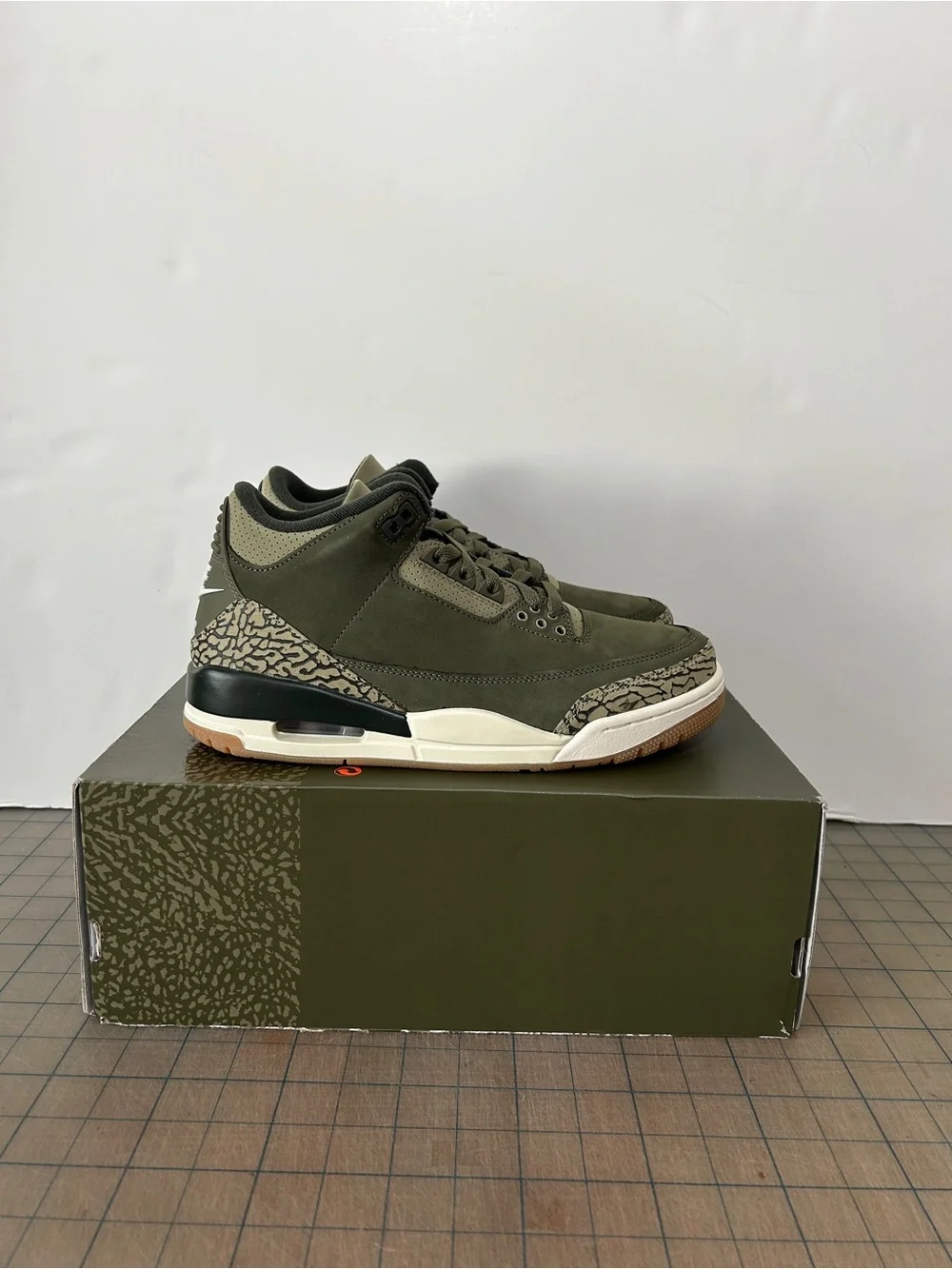 Jordan 3 Retro ‘Family Affair’